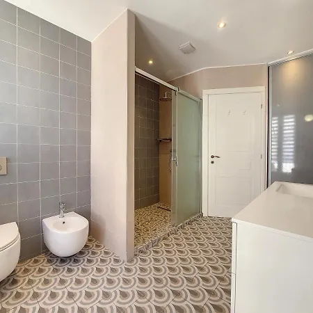 Nestor&jeeves - Belle Epoque - Central, Close Sea Apartment